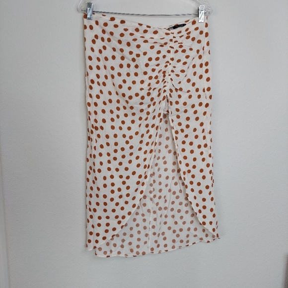 Zara Gathered Polka Dot Skirt Size Large - Picture 2 of 8